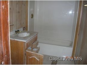 2101 East Jackson Street Springfield, IL 62703 - Photo 3 of 13