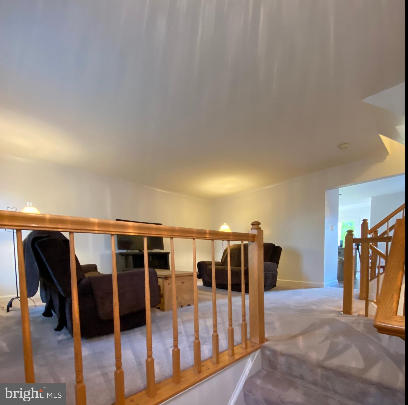 5565 Rivendell Place Frederick, MD 21703 - Photo 3 of 18 living room