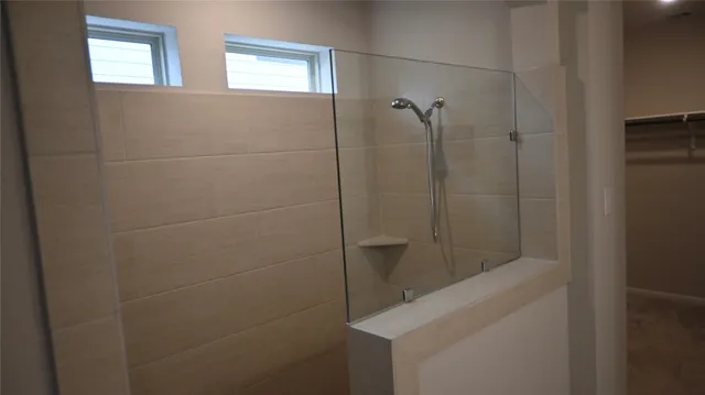 $2,550 | 127 Winged Elm Court, Willis, TX 77318