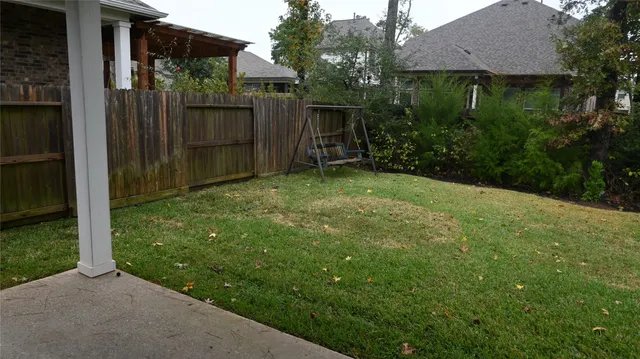 $2,550 | 127 Winged Elm Court, Willis, TX 77318