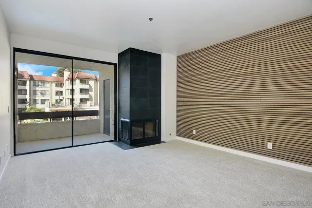 a view of an empty room with window