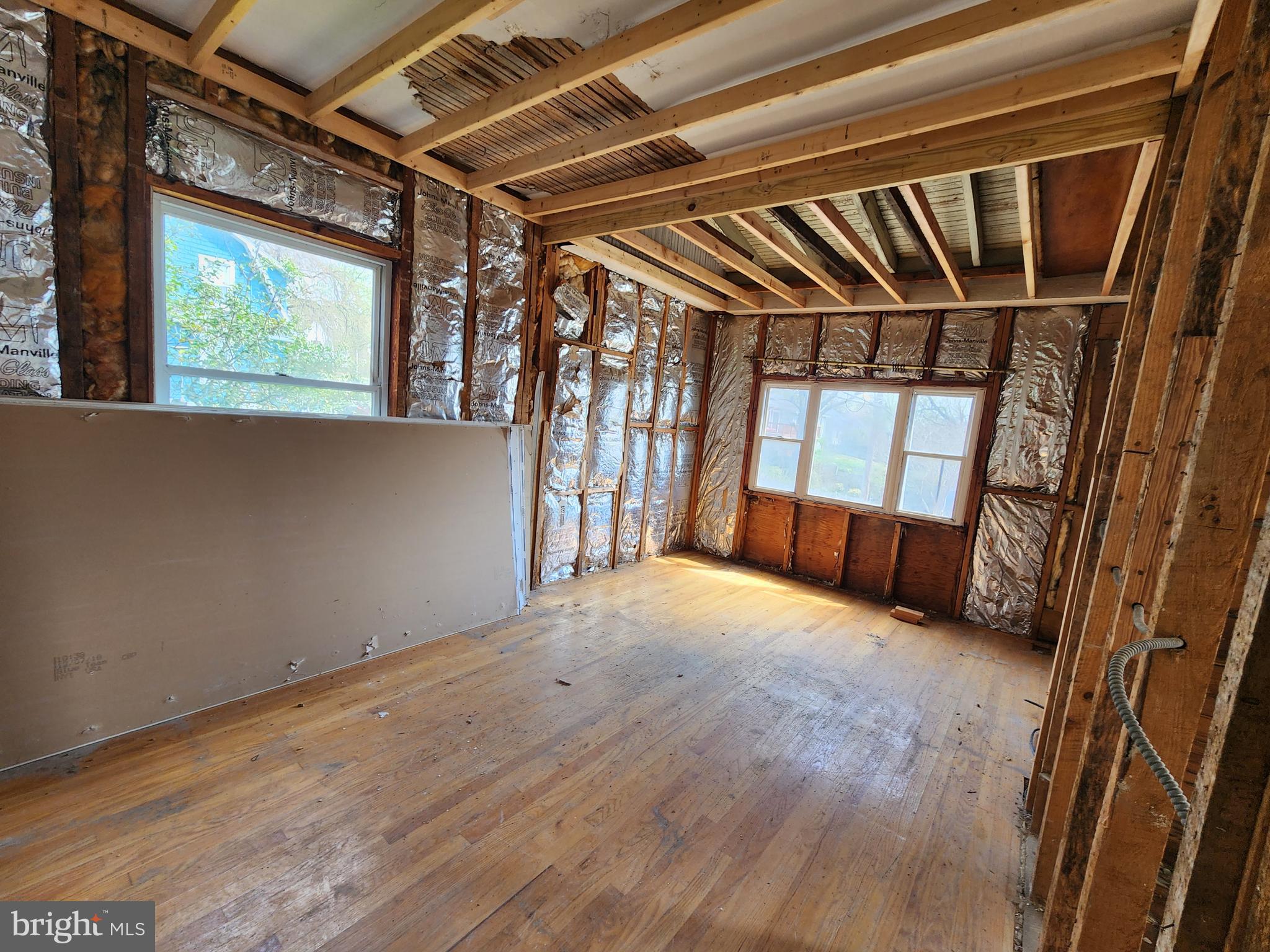 6308 Beechwood Road Baltimore, MD 21239 - Photo 4 of 19