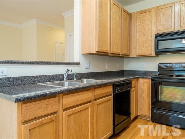 5404 Goldenglow Way Raleigh, NC 27606 - Photo 12 of 28
