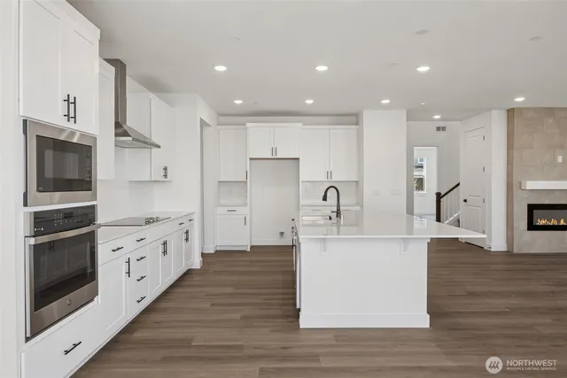 $949,990 | 2211 Oak Court, Unit 10, Milton, WA 98354