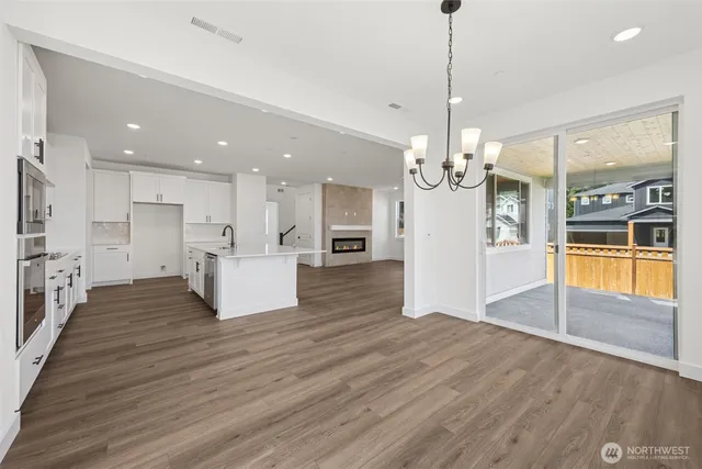 $949,990 | 2211 Oak Court, Unit 10, Milton, WA 98354