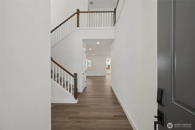 $949,990 | 2211 Oak Court, Unit 10, Milton, WA 98354