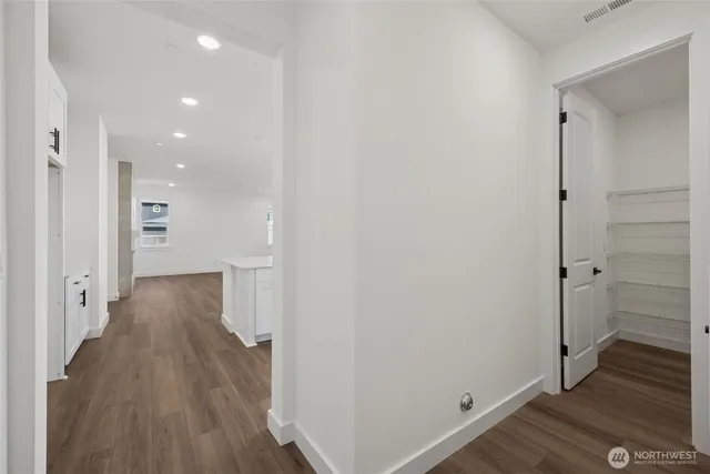 $949,990 | 2211 Oak Court, Unit 10, Milton, WA 98354