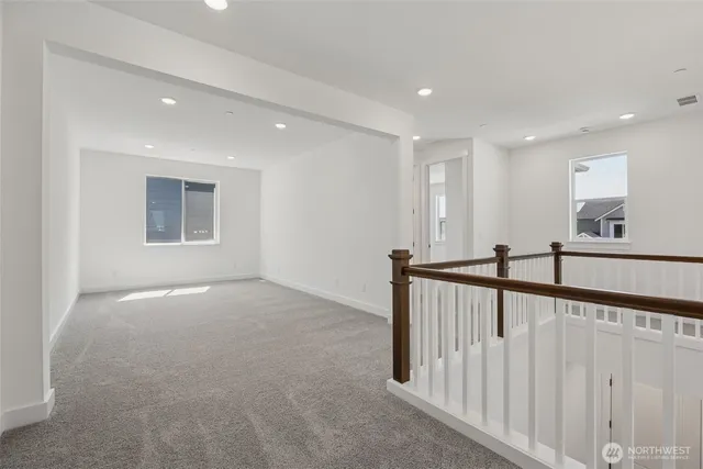 $949,990 | 2211 Oak Court, Unit 10, Milton, WA 98354