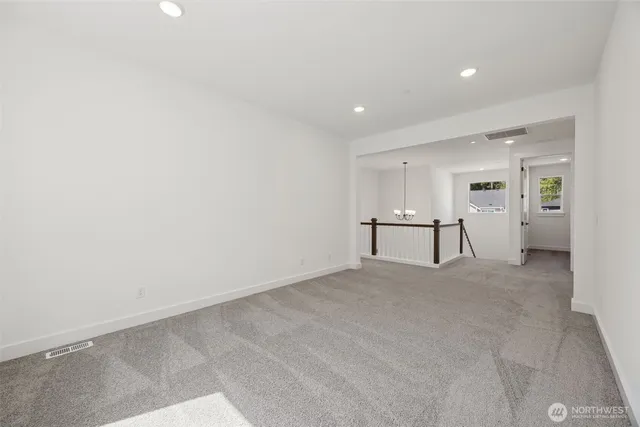 $949,990 | 2211 Oak Court, Unit 10, Milton, WA 98354