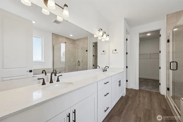 $949,990 | 2211 Oak Court, Unit 10, Milton, WA 98354