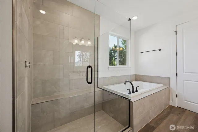 $949,990 | 2211 Oak Court, Unit 10, Milton, WA 98354