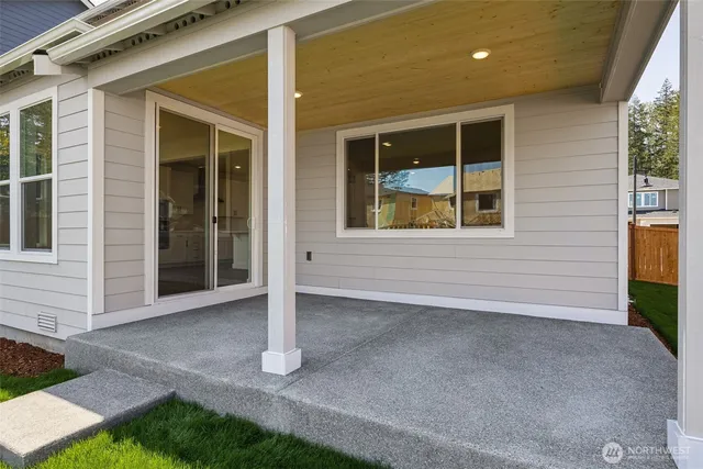 $949,990 | 2211 Oak Court, Unit 10, Milton, WA 98354