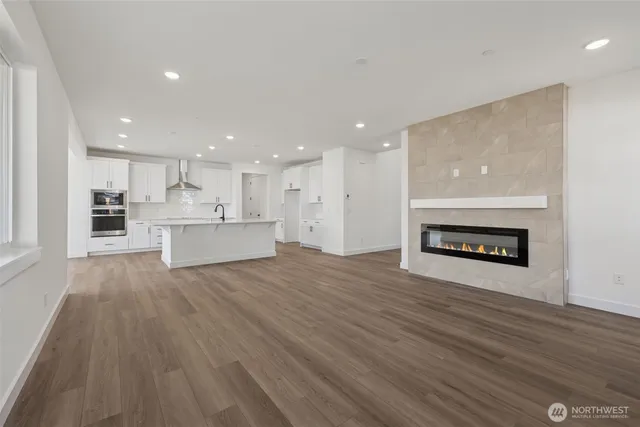 $949,990 | 2211 Oak Court, Unit 10, Milton, WA 98354