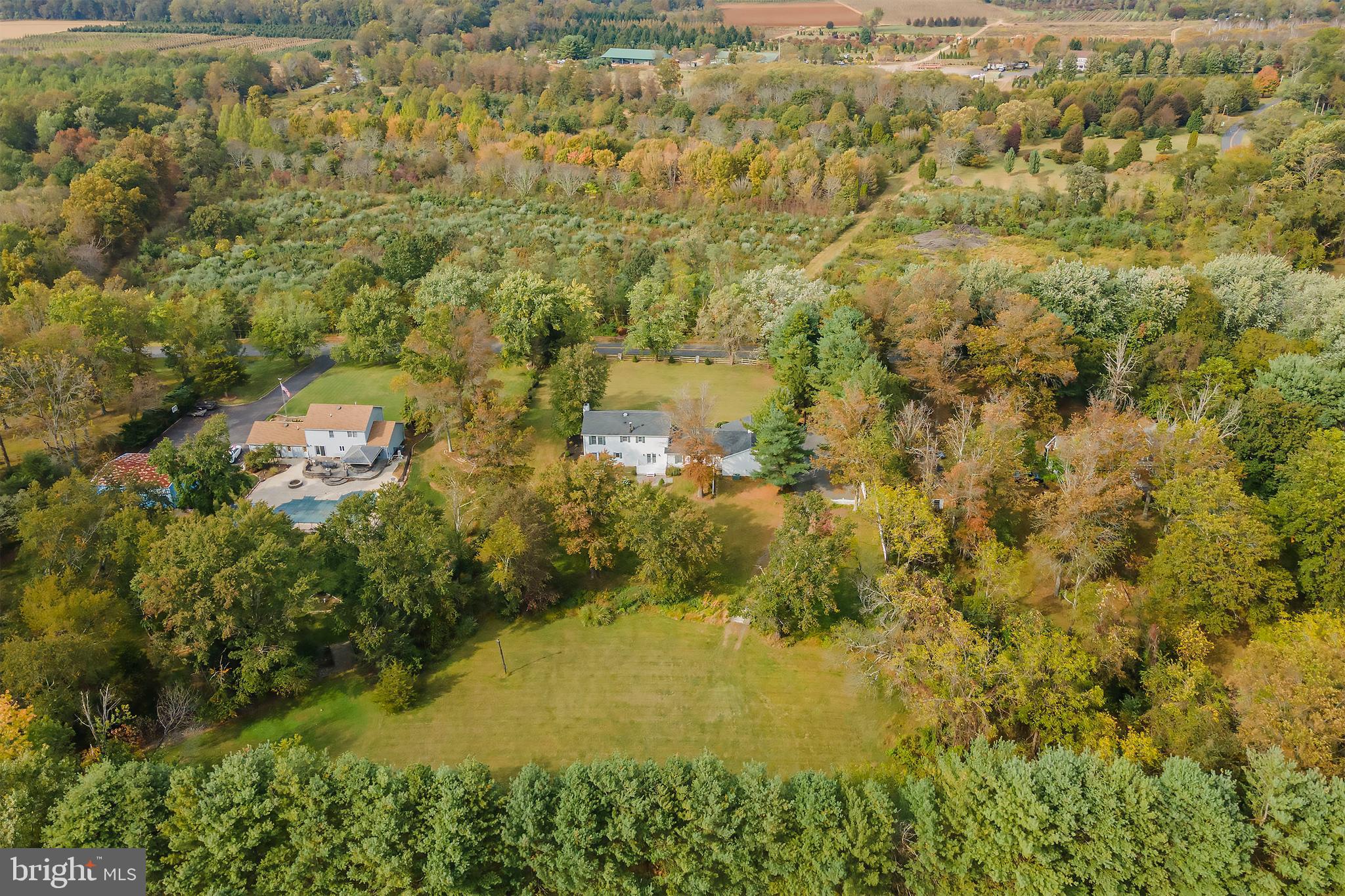 159 Davis Station Road Cream Ridge, NJ 08514 - Photo 4 of 49