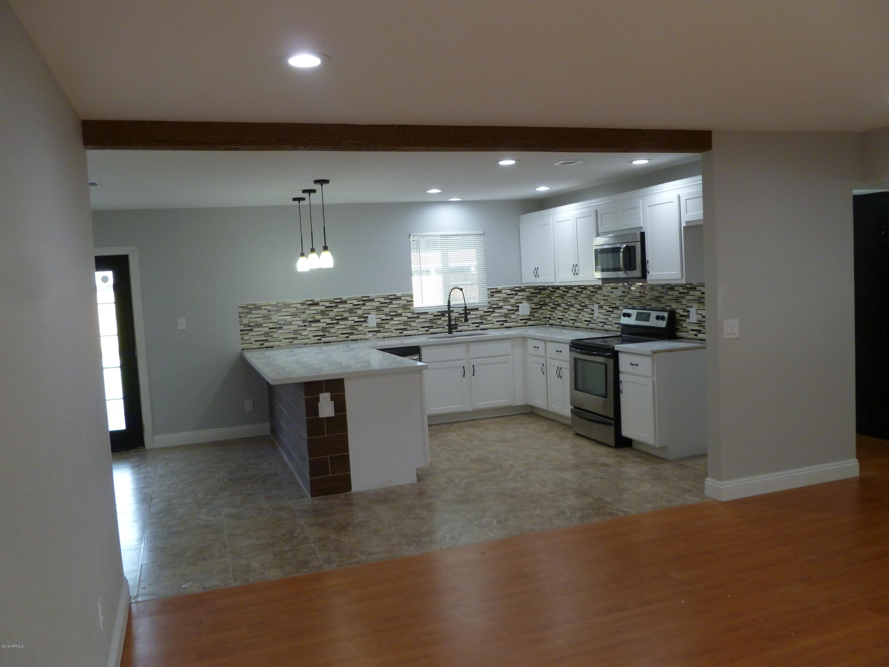 3152 West Calavar Road Phoenix, AZ 85053 - Photo 15 of 32 003 - Copy (2)