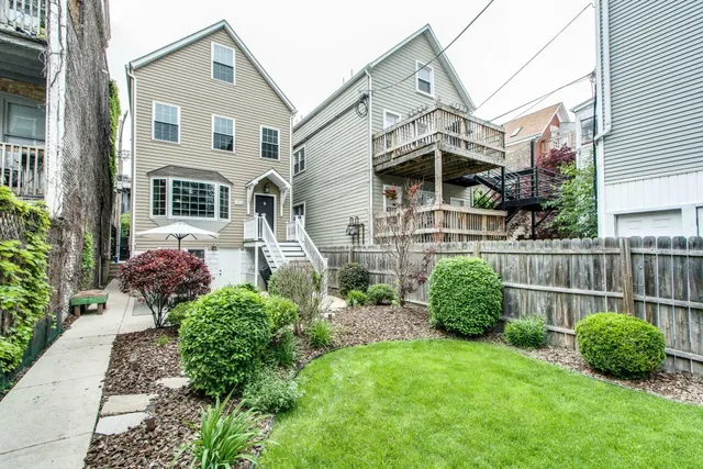 $830,000 | 1824 North Wood Street, Chicago, IL 60622