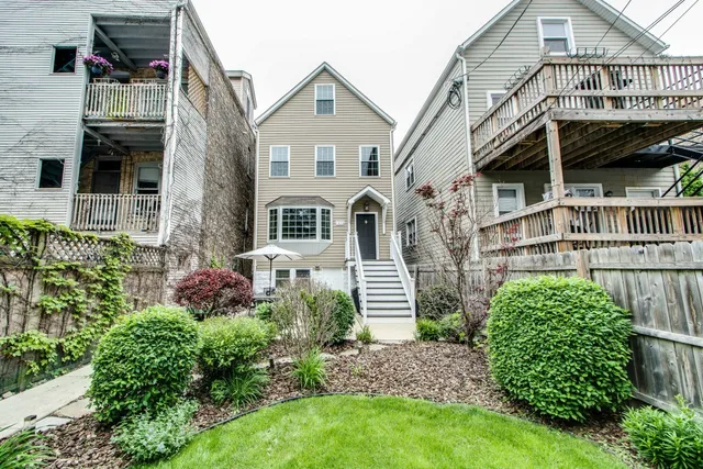 $830,000 | 1824 North Wood Street, Chicago, IL 60622