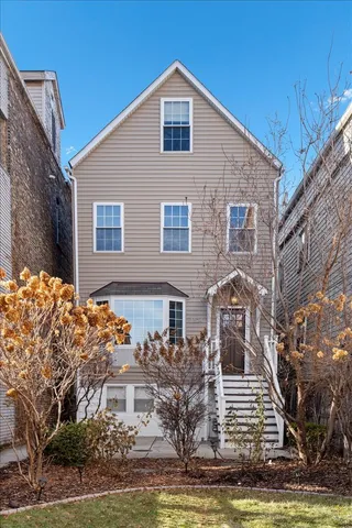 $830,000 | 1824 North Wood Street, Chicago, IL 60622