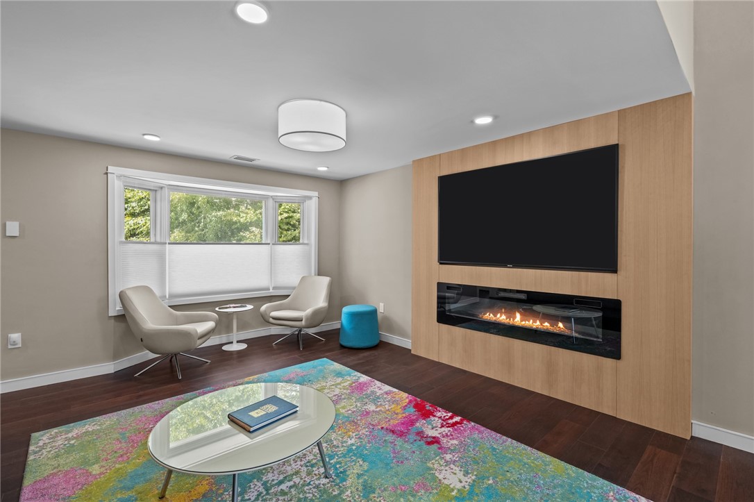 37 Dye Hill Road Hopkinton, RI 02832 - Photo 14 of 50