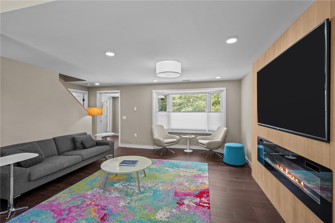 37 Dye Hill Road Hopkinton, RI 02832 - Photo 15 of 50