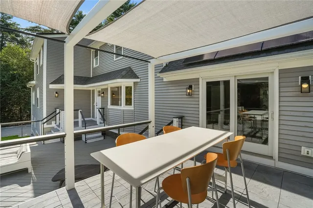 $880,000 | 37 Dye Hill Road, Hopkinton, RI 02832