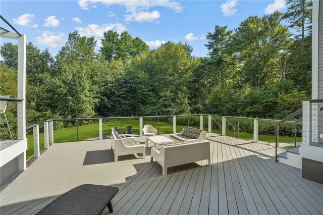 $880,000 | 37 Dye Hill Road, Hopkinton, RI 02832