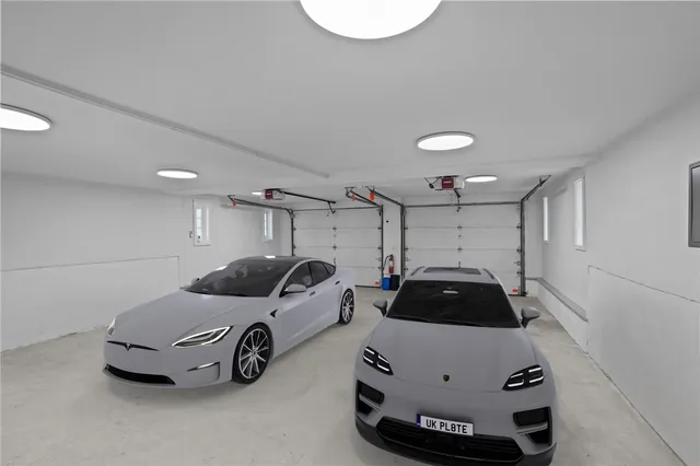 $880,000 | 37 Dye Hill Road, Hopkinton, RI 02832