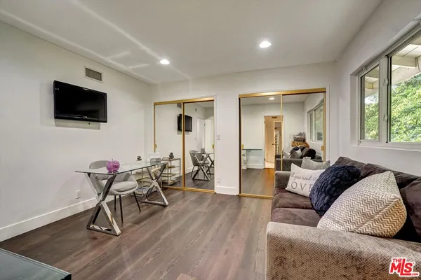 $2,299,000 | 3530 Royal Woods Drive, Sherman Oaks, CA 91403