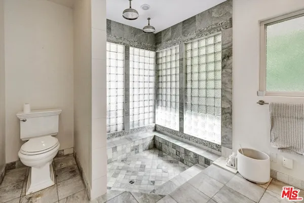 $2,299,000 | 3530 Royal Woods Drive, Sherman Oaks, CA 91403