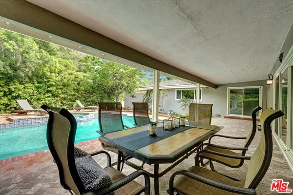 $2,299,000 | 3530 Royal Woods Drive, Sherman Oaks, CA 91403