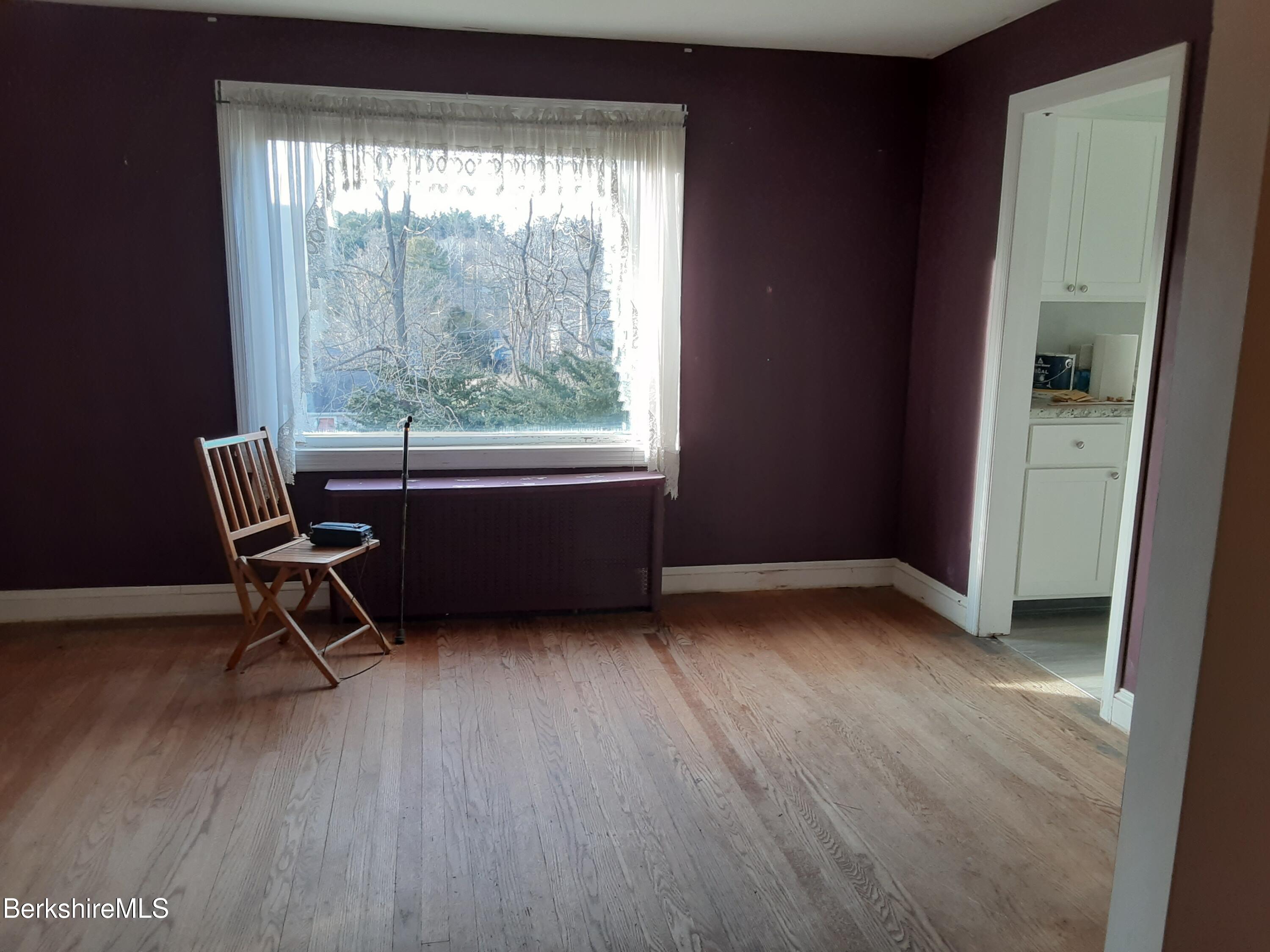 32 Jason Street Pittsfield, MA 01201 - Photo 3 of 12 32 Jason St. dining room