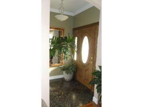130 Oak Grove Road Greeneville, TN 37745 - Photo 10 of 19 Foyer