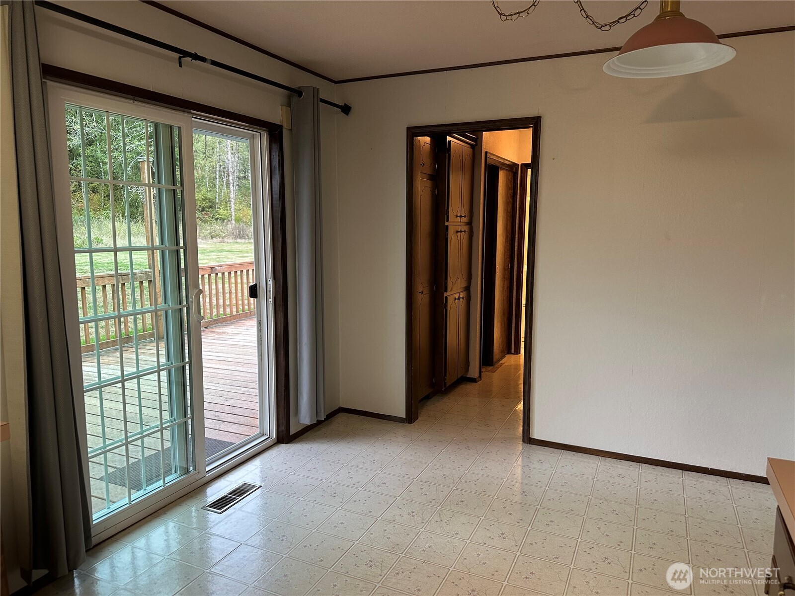 1487 Centralia Alpha Road Chehalis, WA 98532 - Photo 3 of 29