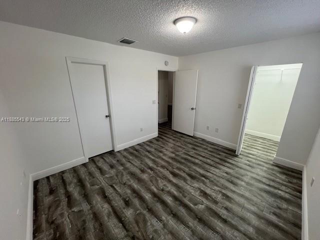 18336 Northwest 68th Avenue, Unit L Hialeah, FL 33015 - Photo 11 of 14 a view of an empty room