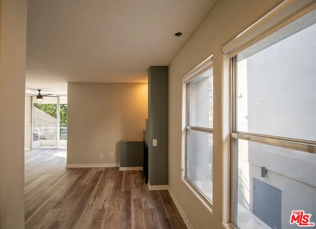 $3,550 | 4077 Tujunga Avenue, Unit 104, Studio City, CA 91604