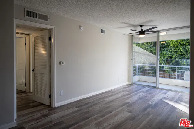 $3,550 | 4077 Tujunga Avenue, Unit 104, Studio City, CA 91604