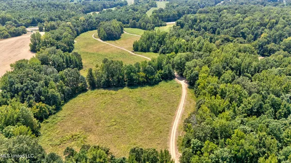 $200,000 | 1 Church Road, Walls, MS 38680