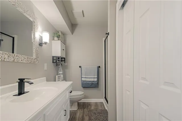 $600,000 | 16816 Landmark Loop, Holt, MO 64048