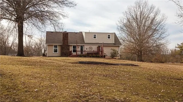 $600,000 | 16816 Landmark Loop, Holt, MO 64048