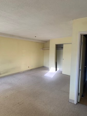 348 Rantoul Street, Unit 302 Beverly, MA 01915 - Photo 13 of 18 Gallery Image 13