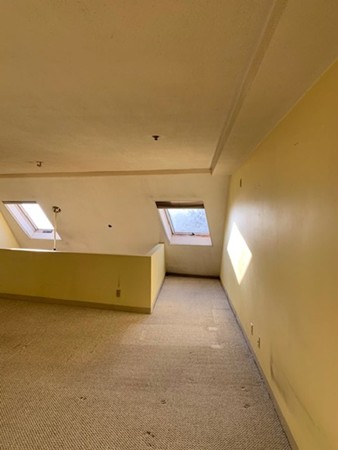 348 Rantoul Street, Unit 302 Beverly, MA 01915 - Photo 14 of 18 Gallery Image 14