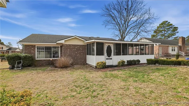 $265,000 | 3718 Floyd Drive, Hope Mills, NC 28348