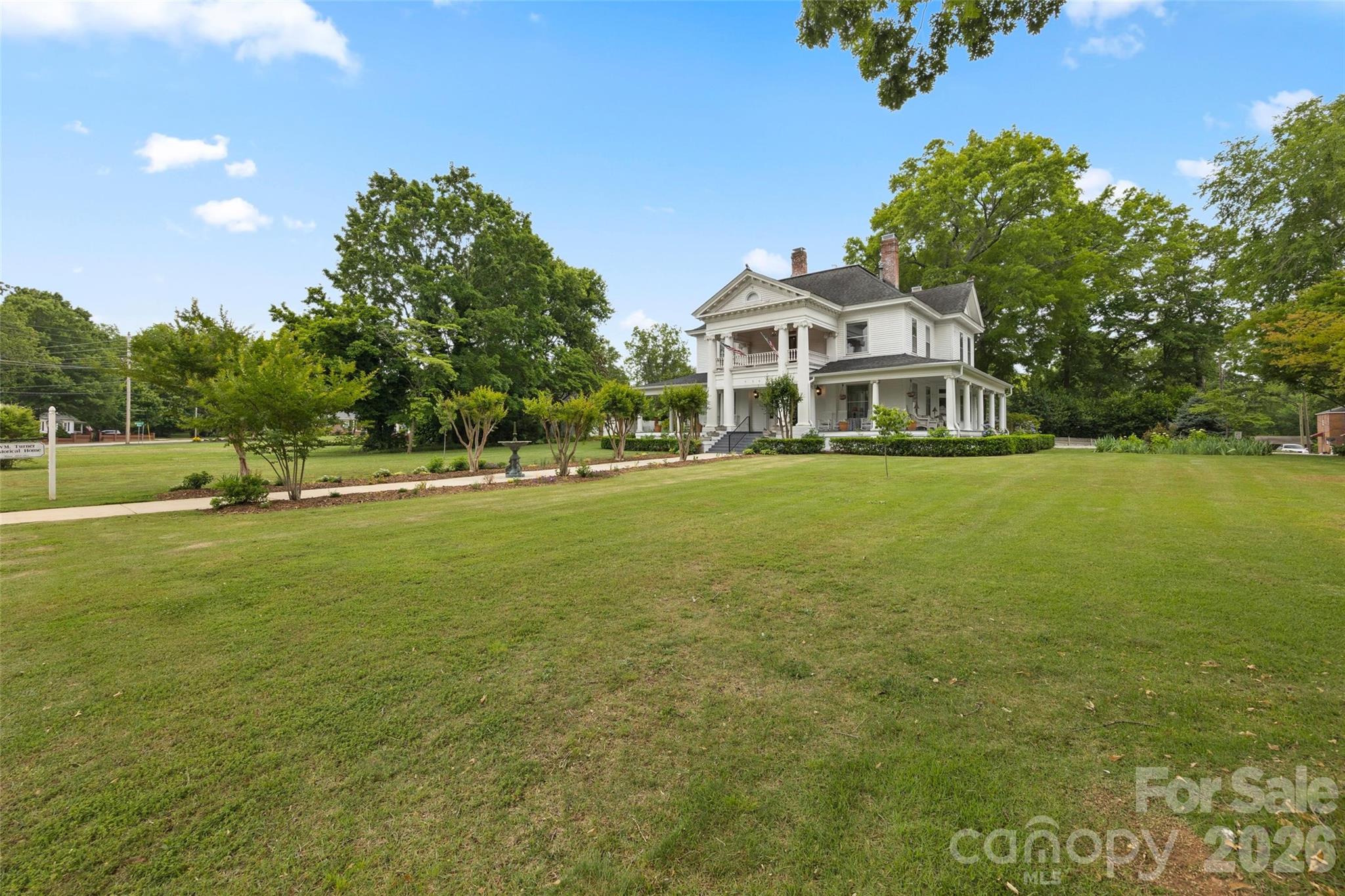 530 East Rutledge Avenue Gaffney, SC 29340 - Photo 45 of 47 a view of a house with a big yard