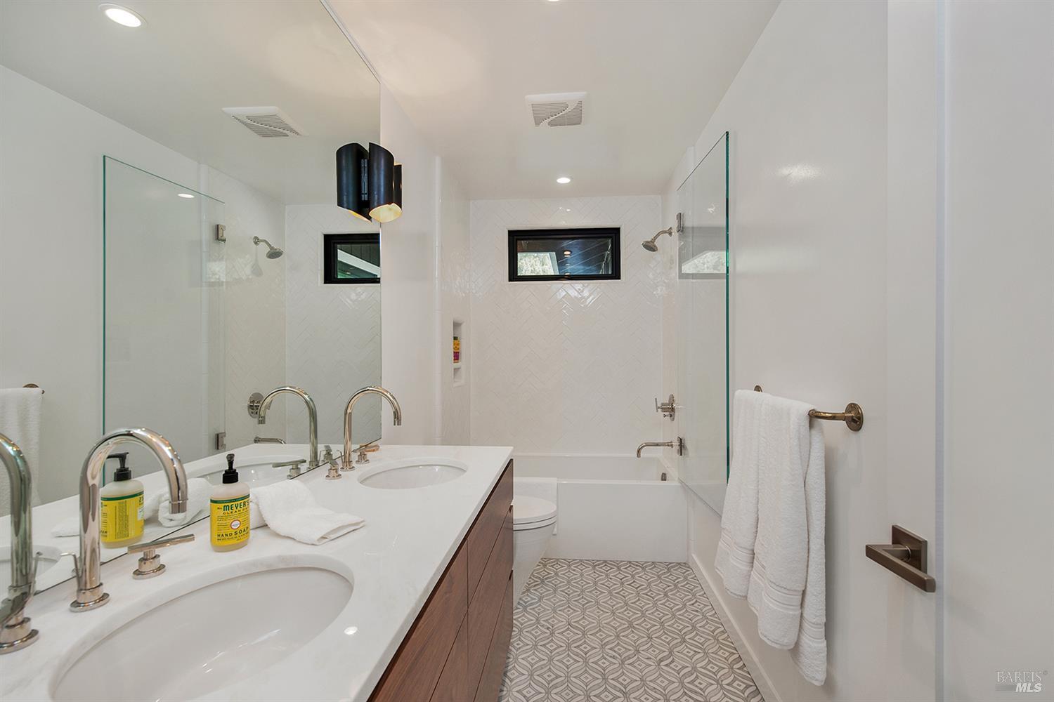 2700 Geysers Road Geyserville, CA 95441 - Photo 24 of 57