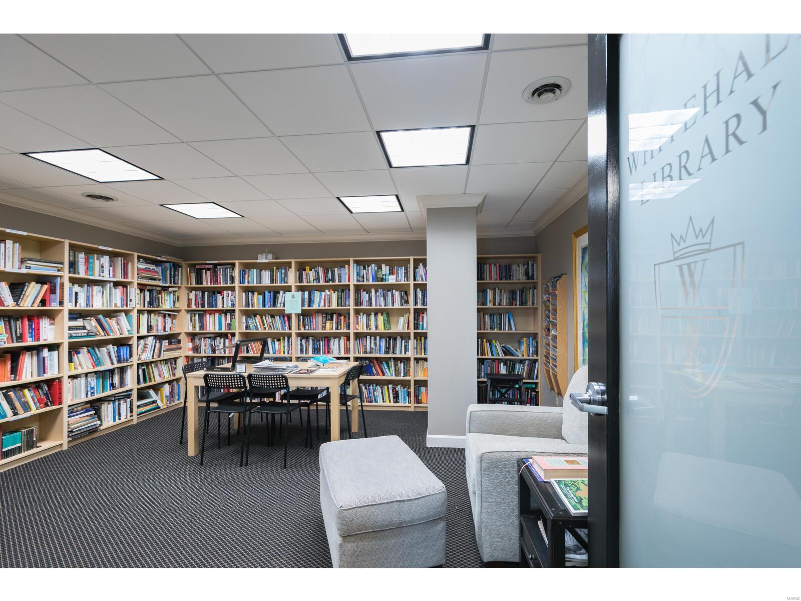 710 South Hanley Road, Unit 12D St. Louis, MO 63105 - Photo 43 of 44