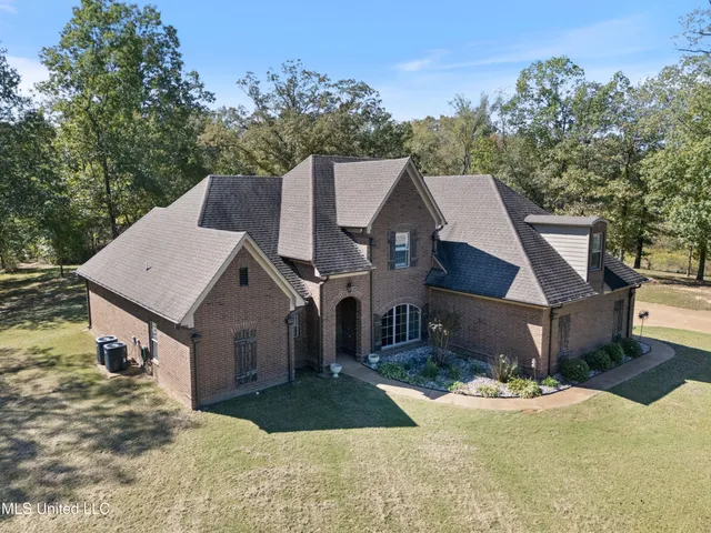$899,000 | 1795 Gaines Road, Hernando, MS 38632