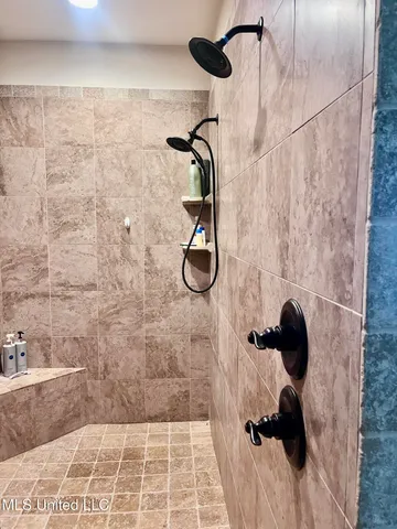 $899,000 | 1795 Gaines Road, Hernando, MS 38632