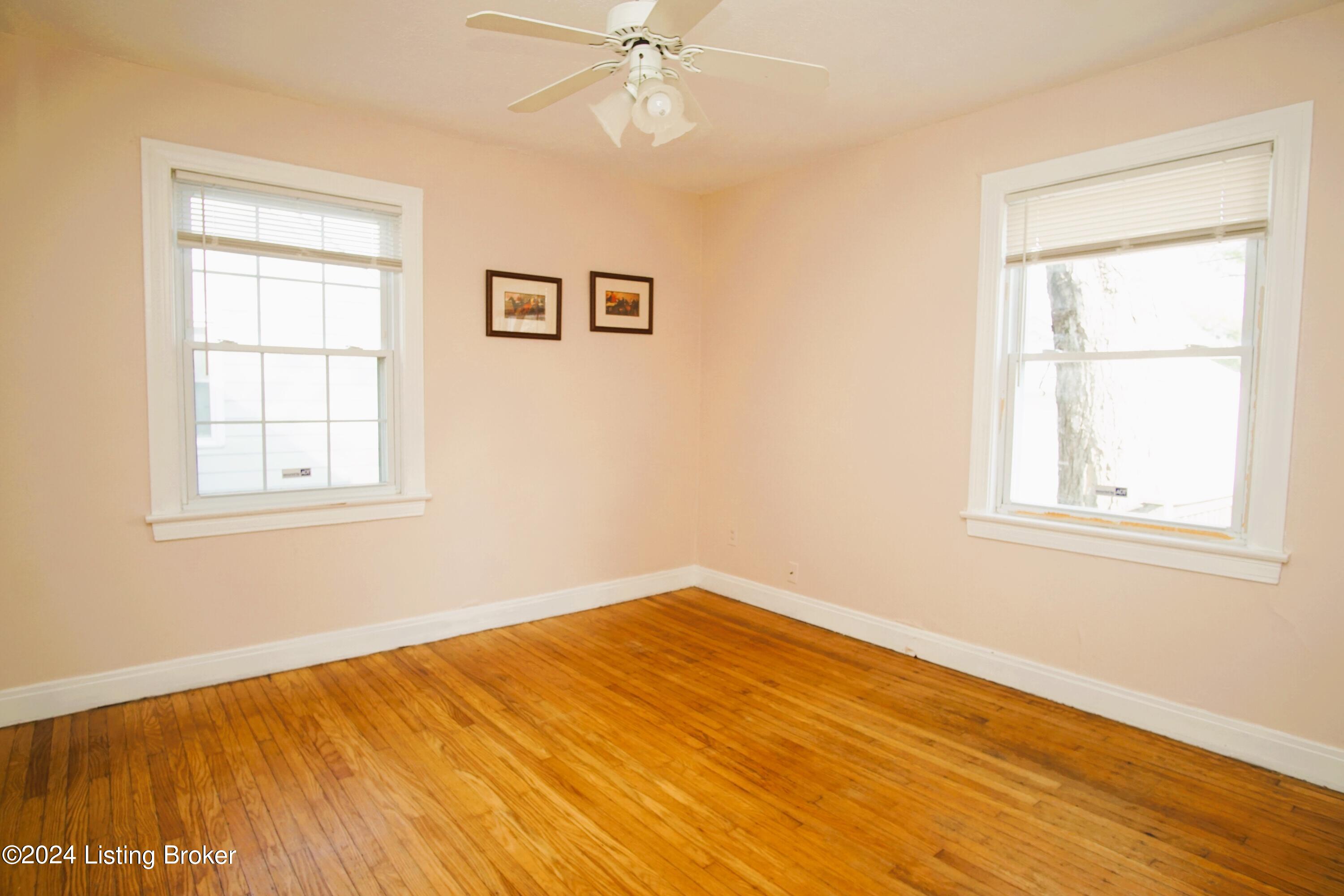 4002 Brownlee Road Louisville, KY 40207 - Photo 14 of 29 DSC03911