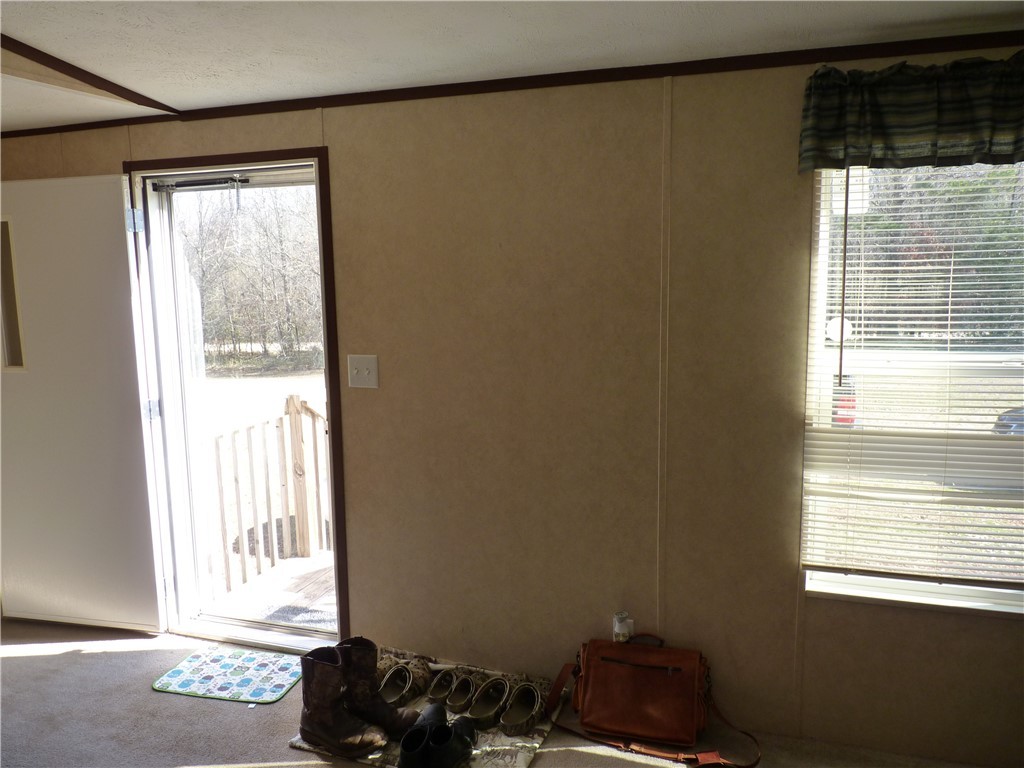 429 Brown Farm Road Seneca, SC 29678 - Photo 12 of 33 Gallery Image 12