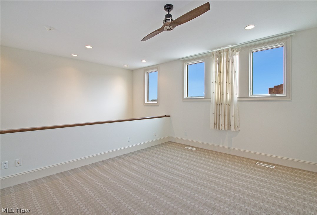 12482 Cedar Road, Unit 13 Cleveland, OH 44106 - Photo 21 of 24 Gallery Image 21